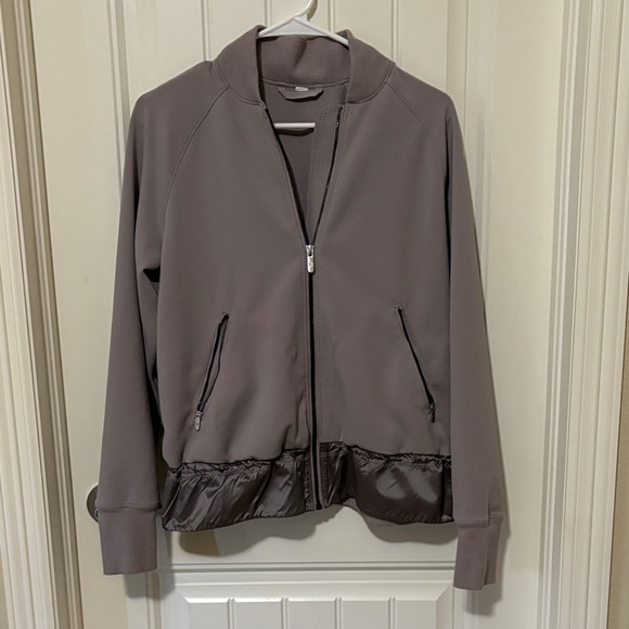 lululemon athletica Jackets & Blazers - Lululemon Women's Gray/Purple Swept Along Jacket